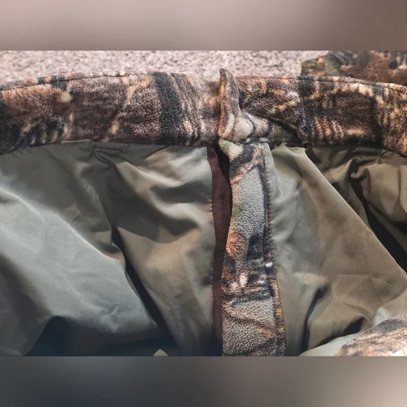 Cabela's Mid Season Fleece / Lined Camouflage Cargo Pants- Size 38 REG - Picture 6 of 6